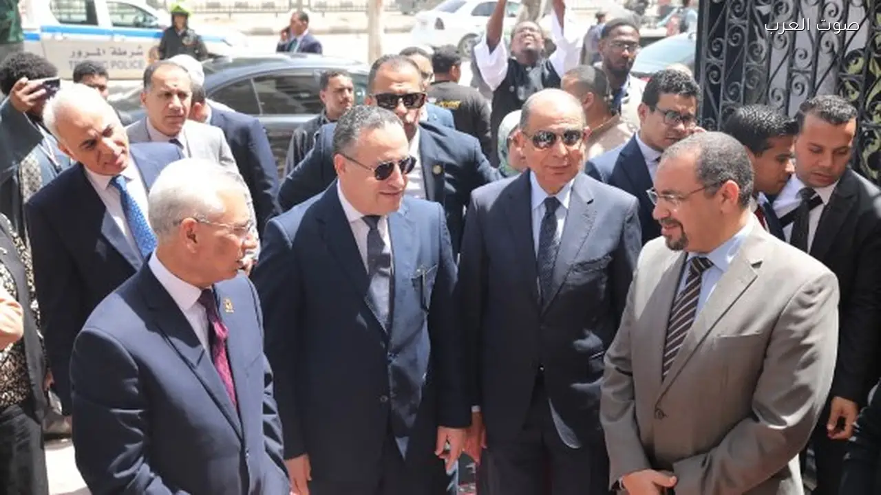 وزير التعليم العالي يفتتح مشروعات تعليمية وخدمية بحضور المحافظ ورئيس الجامعة