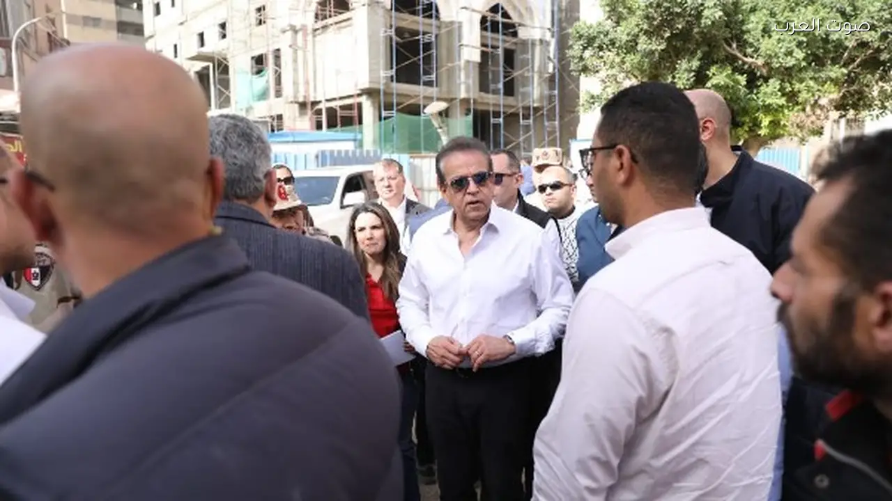 وزير الصحة يتفقد تطوير مستشفى أم المصريين ويطالب بدراسة زيادة أدوار العيادات