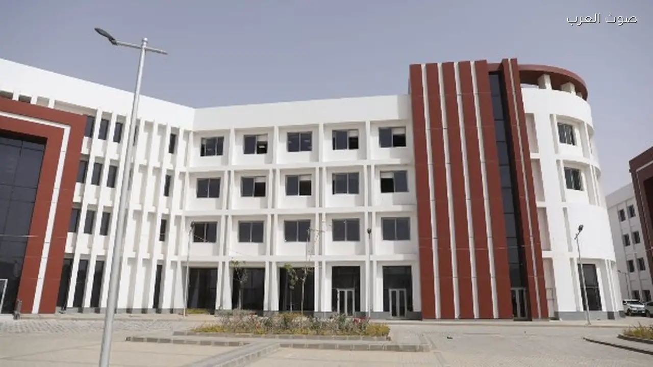 وزير الصحة يزور مجمع المعامل المركزية في بدر بعد انتهاء 90% من الأعمال