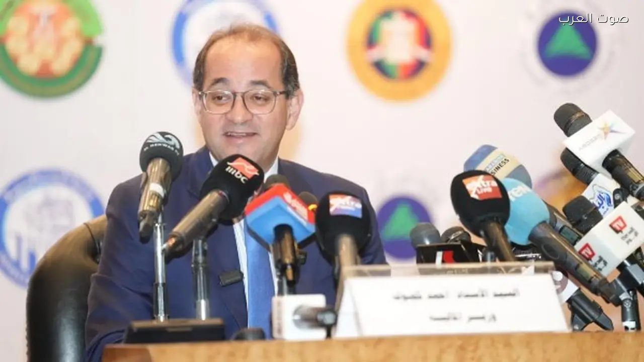 وزير المالية يطلق مبادرة لترشيد استهلاك الكهرباء