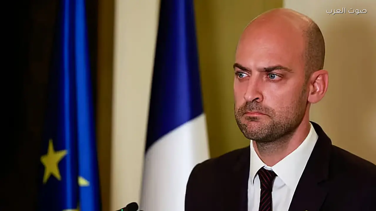 وزير خارجية فرنسا يحذر من تهديد ترامب لإيران