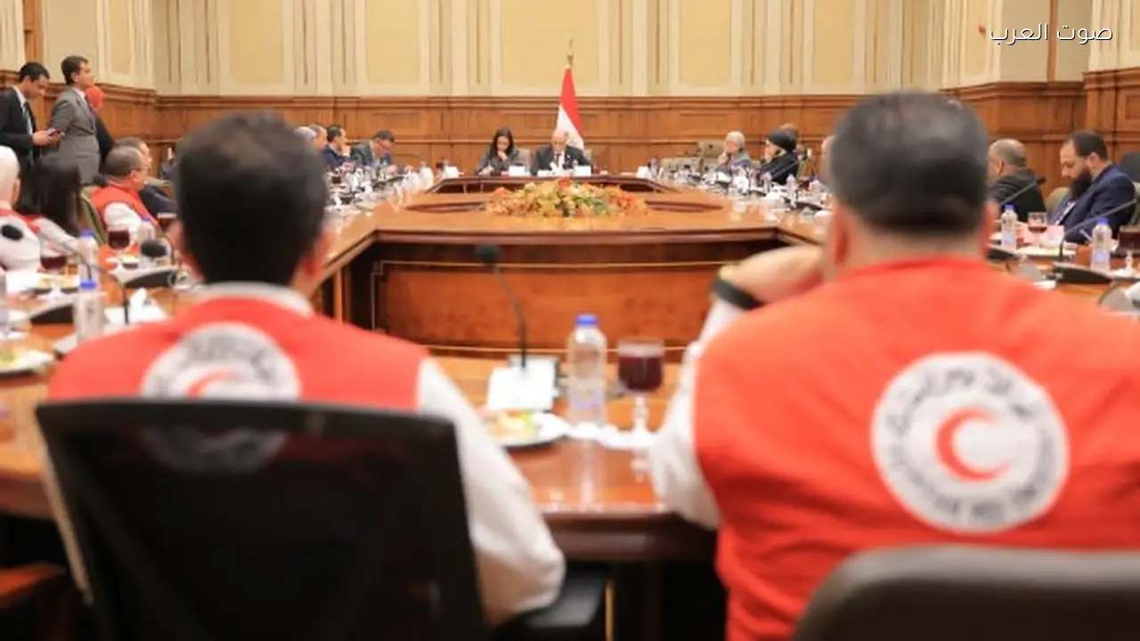 وزيرة التضامن تبحث استعدادات الوزارة لمواجهة التحديات الحالية