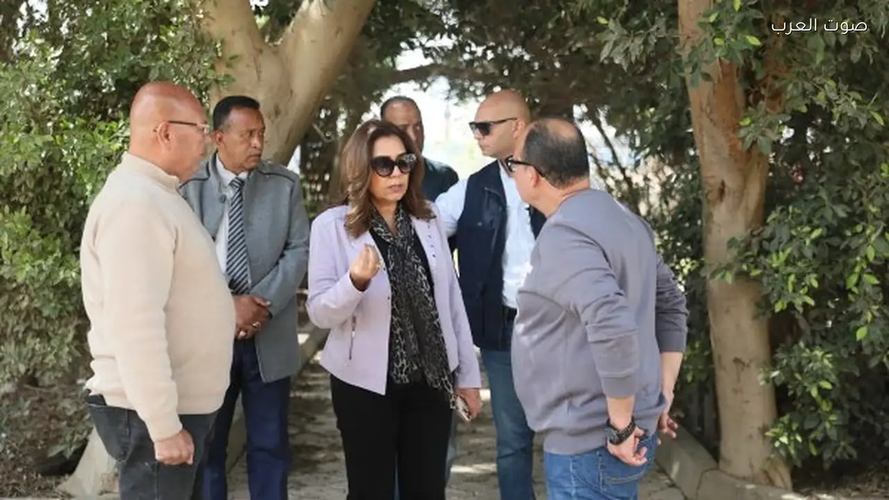 وزيرة التنمية المحلية تتفقد المشتل المركزي بالقاهرة الجديدة وتوجه بتطويره