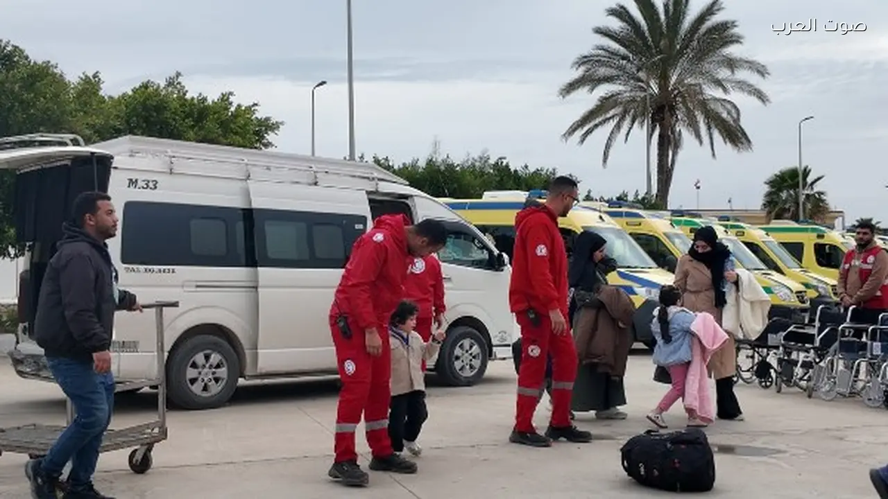 وصول عائدين جدد من قطاع غزة إلى ميناء رفح البري