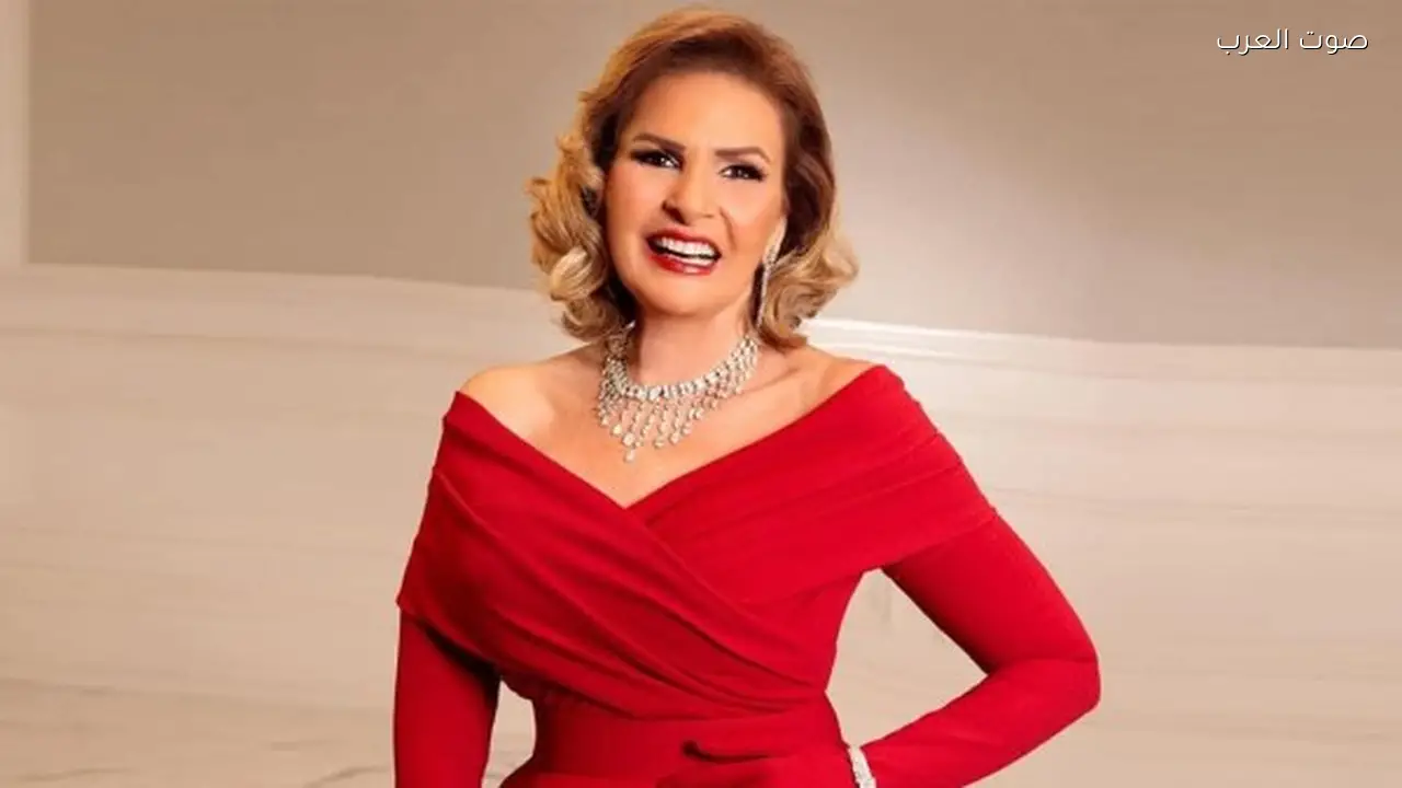 يسرا تهنئ الأقباط: وحدتنا تجعل مصر أقوى