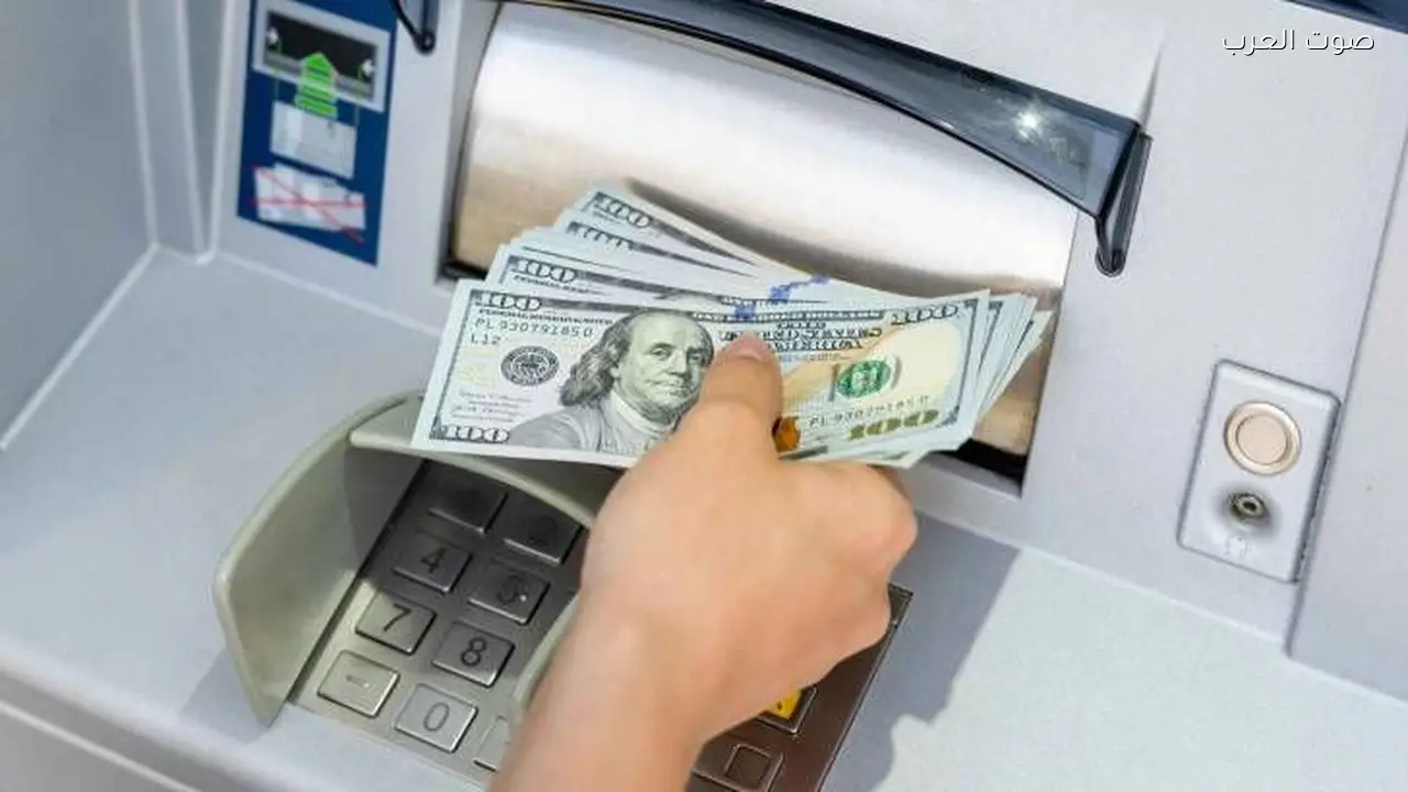 صرف الدولار مقابل الجنيه المصري يتحدد اليوم قبل قرار تغيير العملة 11 مايو 2026