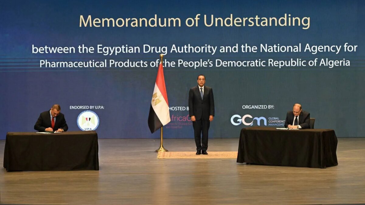 رئيس الوزراء يشهد توقيع ثلاث مذكرات تفاهم استراتيجية لتعزيز التعاون الإقليمي والدولي