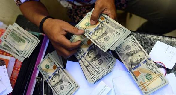 39.2 مليار دولار حصيلة تحويلات المصريين العاملين بالخارج خلال الشهور العشرة الأولى من السنة المالية 2025/2026
