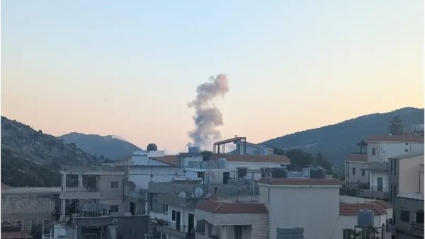 4 صواريخ إسرائيلية دقيقة تقصف مبنى سكنيا في جنوب بيروت