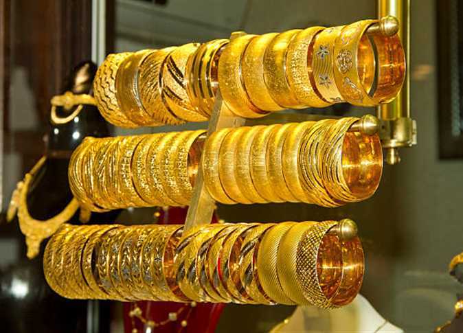  50 جنيهًا ارتفاعًا في أسعار الذهب.. والفجوة السعرية تتسع إلى 138 جنيهًا