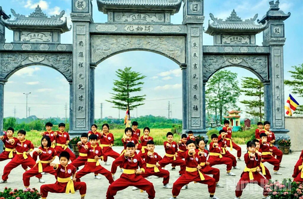Arts martiaux traditionnels de Ninh Binh : des mouvements populaires aux compétitions sportives de haut niveau