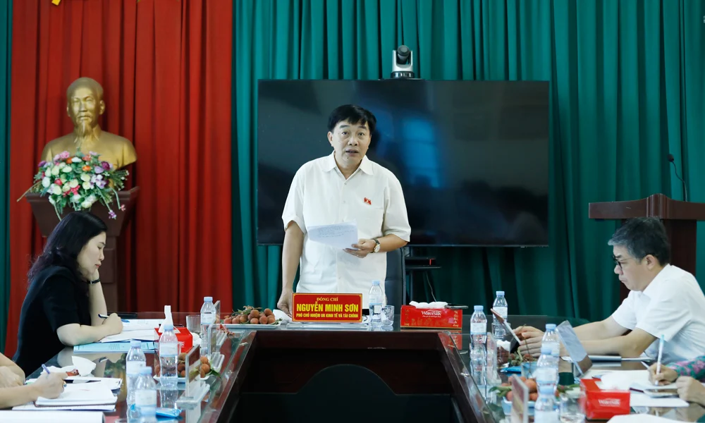 Die Arbeitsgruppe des Ständigen Ausschusses für Wirtschafts- und Finanzangelegenheiten der Nationalversammlung tagt in Bac Ninh.