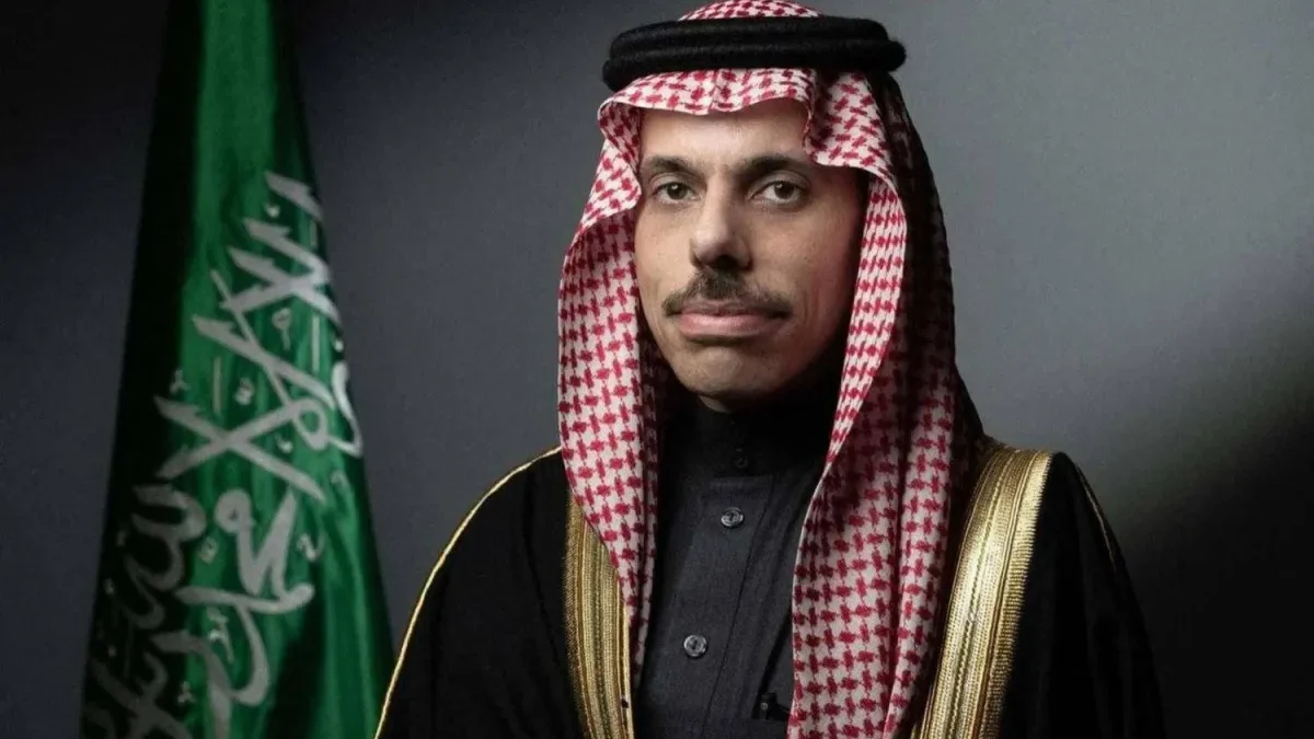 Faisal bin Farhan, Araghchi Discuss Latest Developments