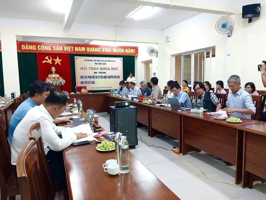 Gia Lai: Taller científico para evaluar el valor de dos sitios históricos propuestos a nivel provincial.