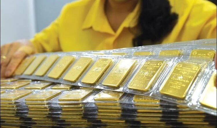 Harga emas hari ini (24 Juni): Anjlok