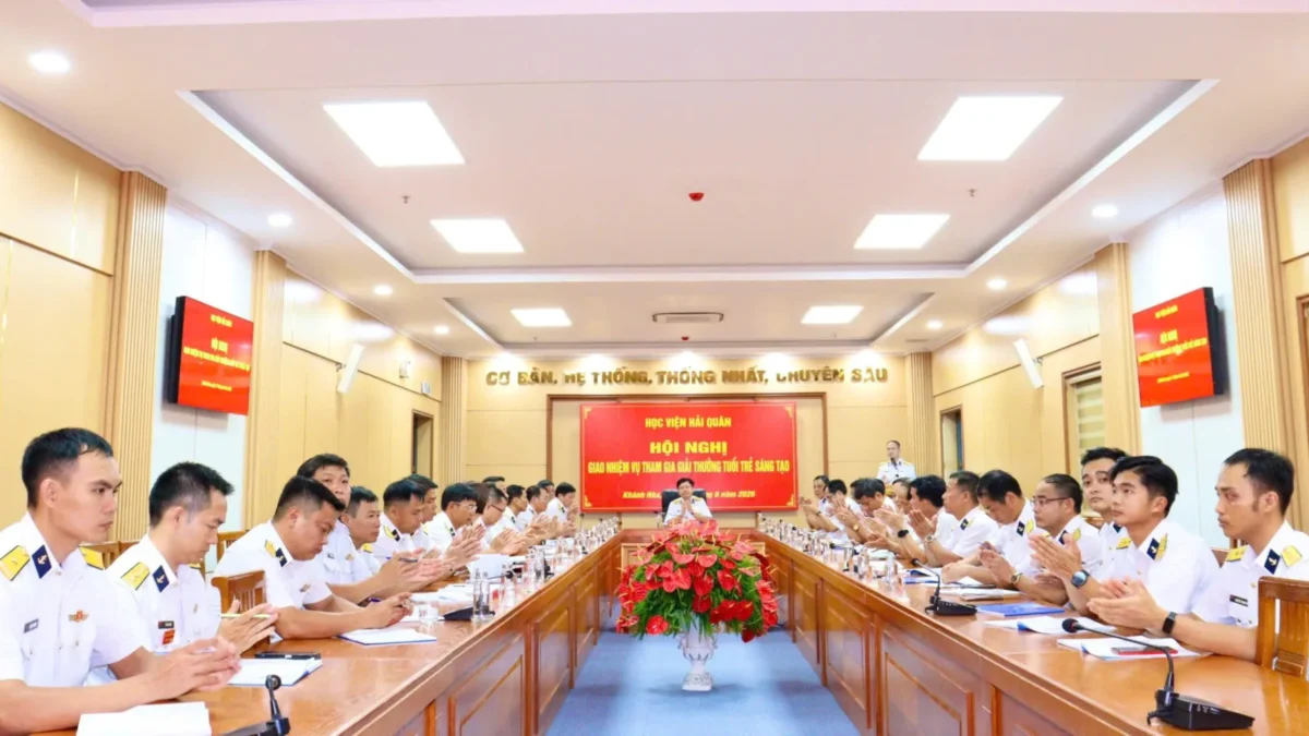 Học viện Hải quân với Giải thưởng Tuổi trẻ sáng tạo