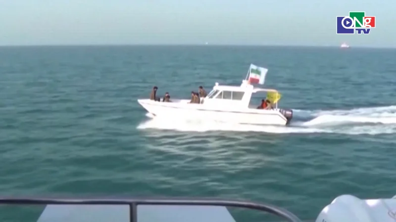 Iran memfasilitasi dimulainya kembali lalu lintas maritim melalui Selat Hormuz.