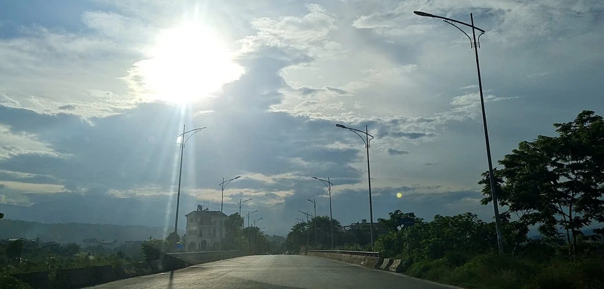 Lao Cai: In den tiefer gelegenen Gebieten wird das heiße Wetter noch einige Tage anhalten.