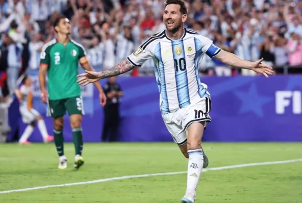 Messi bat le record exceptionnel de Ronaldo en Coupe du monde.