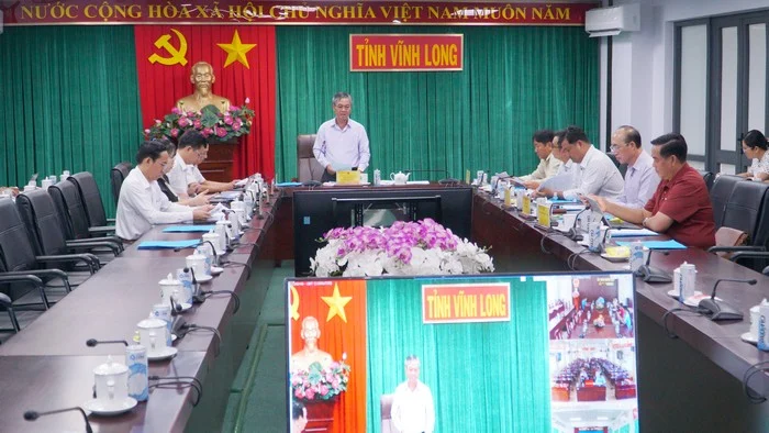 Reunión sobre el proyecto “Apoyo a la infraestructura y la tecnología para el cultivo de arroz de alta calidad y bajas emisiones en el delta del Mekong”.