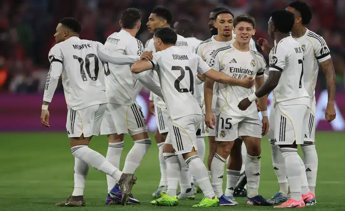 أحدهما سيفسخ عقده.. ثنائي ريال مدريد يقترب من الرحيل بعد ضم برناردو وكوكوريلا