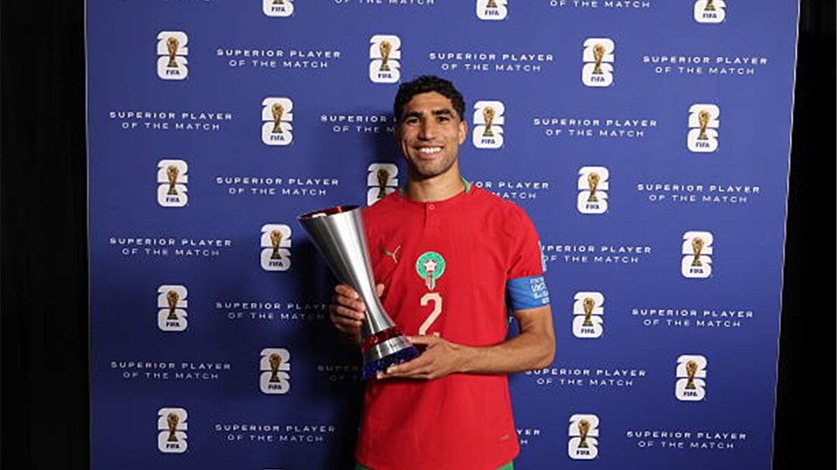 أشرف حكيمي بعد تألقه أمام هايتي: أنا هنا من أجل المغرب