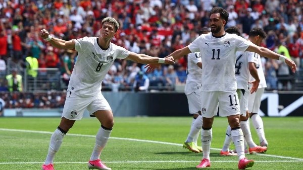 أمير هشام:  ماشاء الله تبارك الله المنتخب كله ممتاز