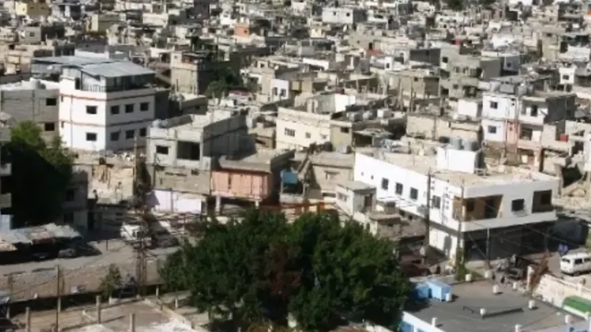 إصابة ضابطين في الأمن الوطني الفلسطيني بإطلاق نار داخل مخيم عين الحلوة
