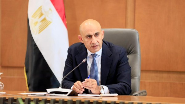 إنتهاء ماراثون امتحانات الدبلومات الفنية 2026 الخميس..والتعليم تنفي تحديد موعد النتيجة