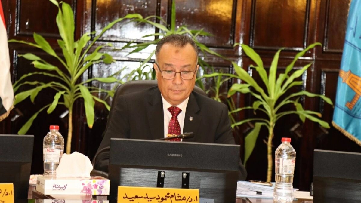 إنشاء منصة ذكية متكاملة للدراسات العليا بجامعة الإسكندرية وتدشين مستودع بحثى مؤسسى مفتوح للإنتاج العلمي