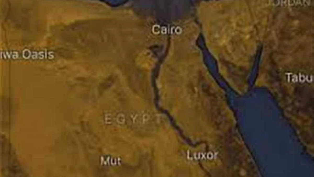«الأرصاد» تُطلق إنذارا مبكرا بشأن حالة الطقس اليوم : «اتخذوا التدابير اللازمة»
