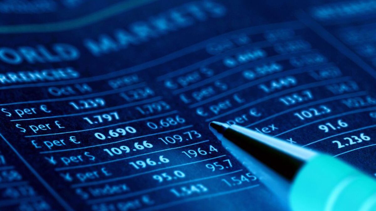 الأسهم العالمية تواصل انتعاشها بعد إعلان اتفاق السلام