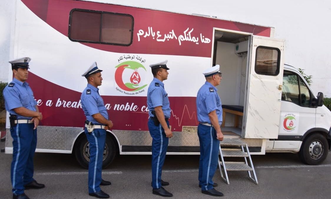 الأمن الوطني يُنظم حملة تبرع بالدم