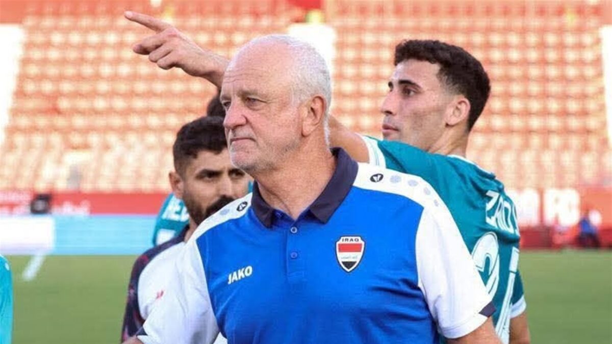 الاتحاد العراقي يبدأ مفاوضات تمديد عقد أرنولد بعد التأهل المونديالي
