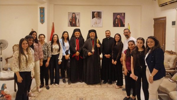 البطريرك الأنبا إبراهيم إسحق يلتقي مسؤولي مكتب التنمية بإيبارشية بأبوقرقاص