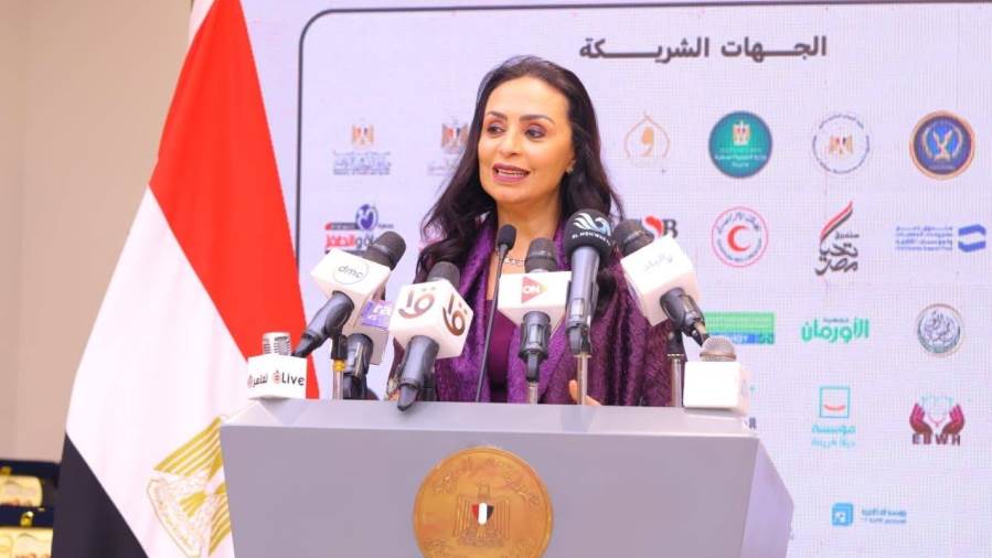 “التضامن”: انطلاق النسخةِ الثانية من مبادرة «فرحة مصر» باستهدافٌ 8000 عريسٍ وعروسٍ من الأسرِ الأولى بالرعاية