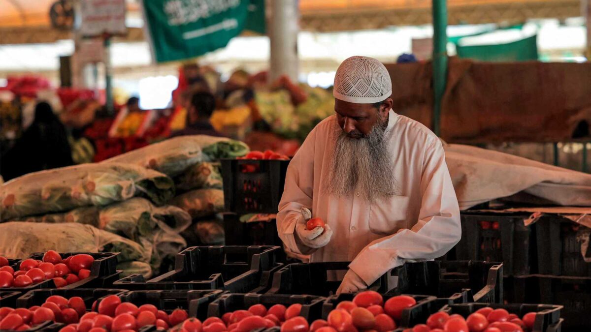 التضخم السعودي يتحرك للأعلى.. والنقل يقود الارتفاع
