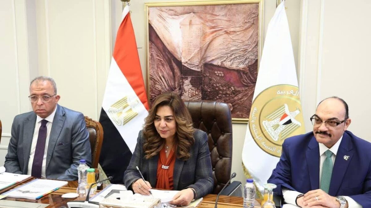 التنمية المحلية والبيئة” تواصل تصفية 370 متقدماً للوظائف القيادية