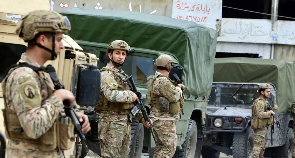 الجيش يفتح طريق المنصوري ويمنع الدخول إلى مجدلزون