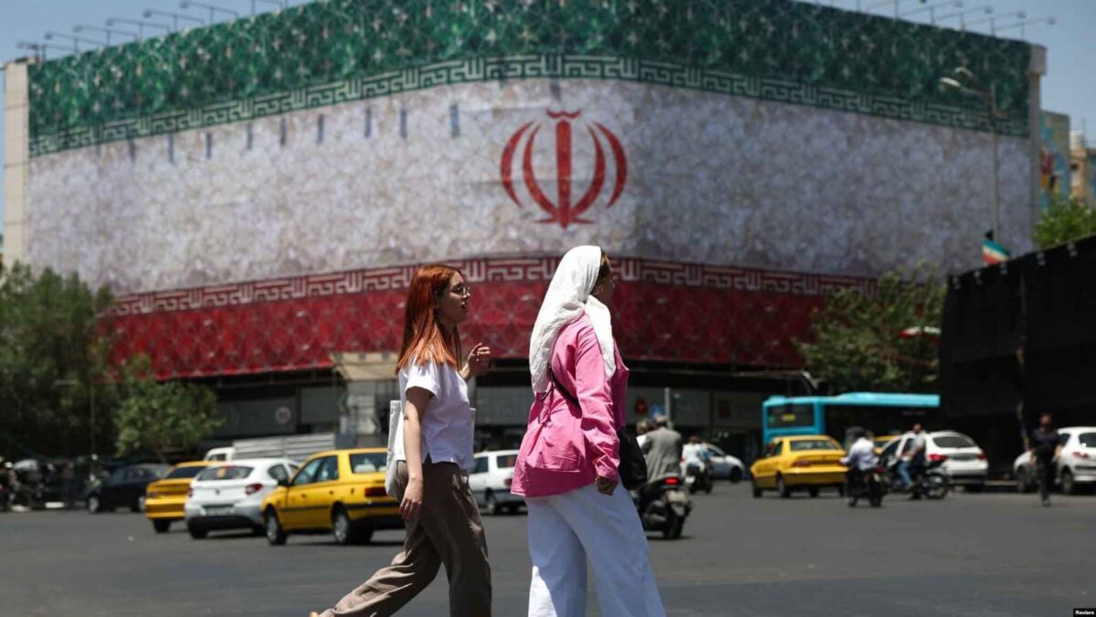 الدفع مقابل الأداء”.. واشنطن تنفي مزاعم طهران عن “المليارات المجمدة
