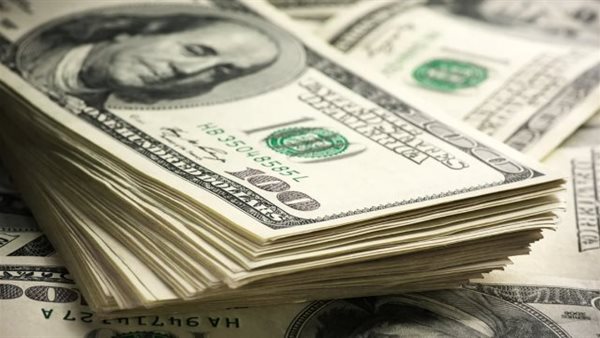 الدولار بأعلى سعر للشراء في مصرف أبو ظبي الإسلامي