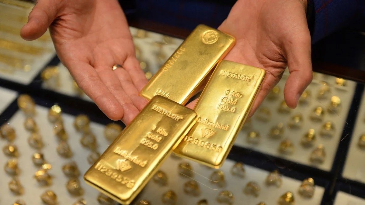 الذهب يرتفع بأكثر من 1% بعد توصل أمريكا وإيران إلى اتفاق سلام