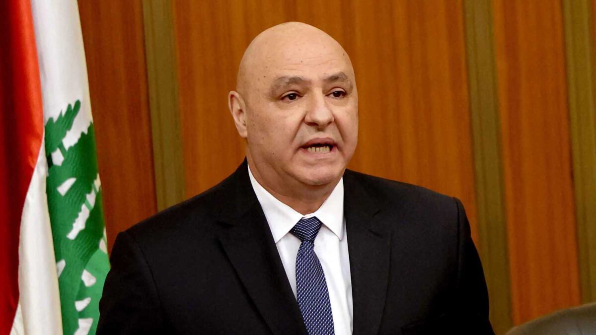 الرئيس اللبناني: نرحب بأي تفاهم يعزز سيادة لبنان واستقراره