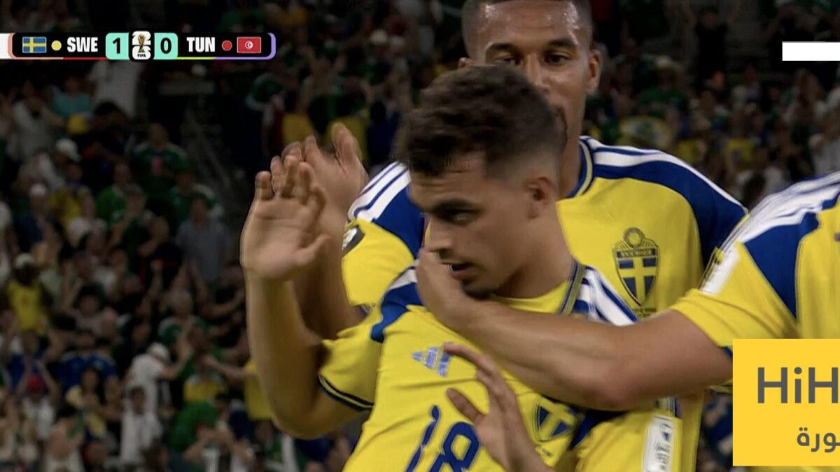 السويد تتقدم مبكرًا أمام تونس في كأس العالم