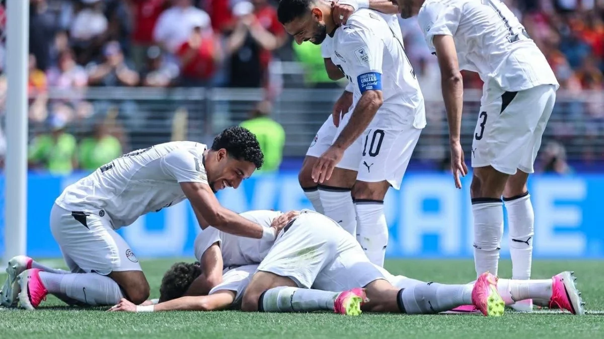 الشوط الأول..منتخب مصر يتقدم على بلجيكا بهدف عاشور في كأس العالم (فيديو)
