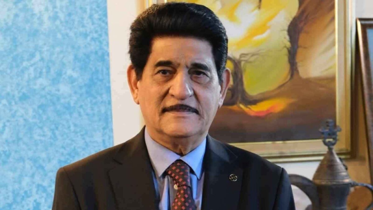 العراقي حميد منصور يثير الجدل بتصريحات عن كاظم الساهر