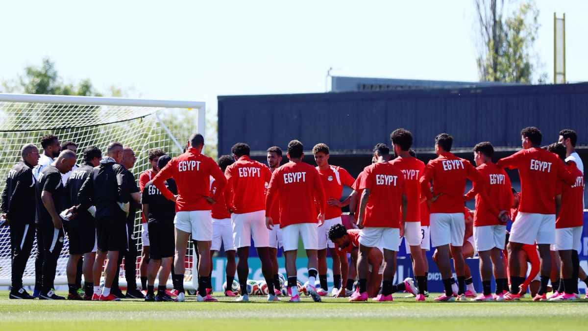 الفرصة الأكبر.. 3 حلول جنونية لإنقاذ منتخب مصر من سيناريو “فضيحة روسيا”