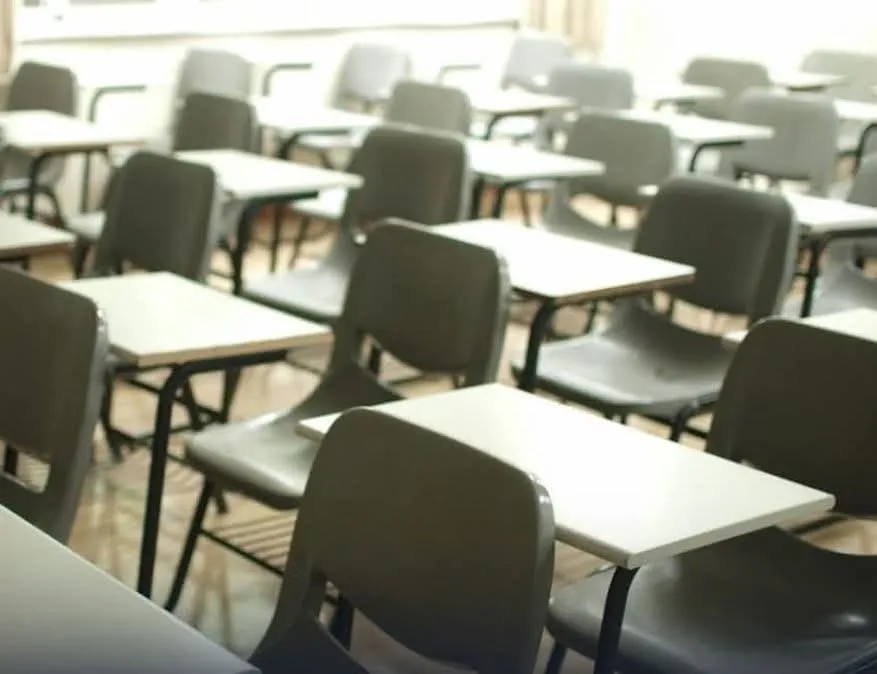 المدارس البديلة للثانوية العامة بين صناعة المستقبل ومخاطر الكيانات الوهمية