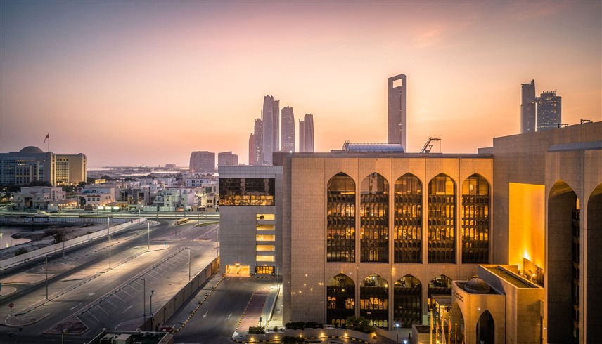المركزي الإماراتي يبقي على سعر الأساس عند 3.65%