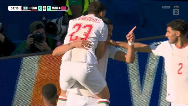 المغرب يباغت إسكتلندا بهدف مبكر عقب مرور دقيقتين من انطلاق المباراة